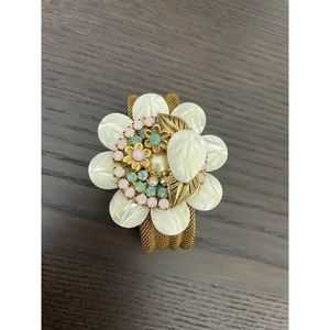 Vintage Floral Gold and Cream Bracelet